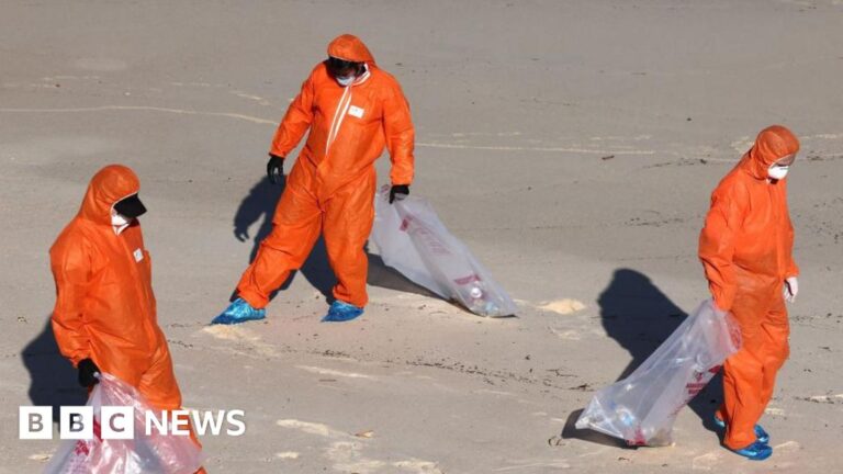 Sydney reopens beaches after tar ball scare